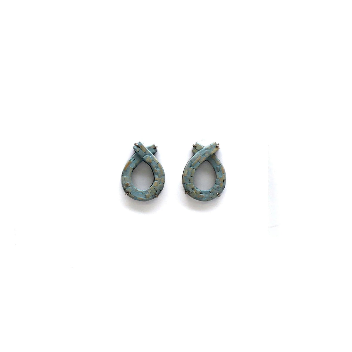 Knot Studs