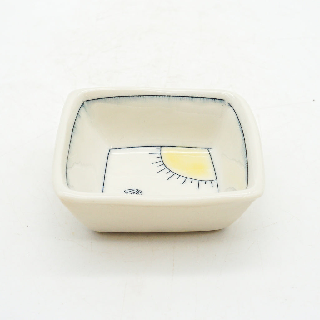 Tiny Square (Flower)