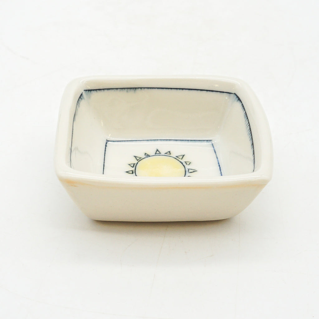 Tiny Square (Sun)