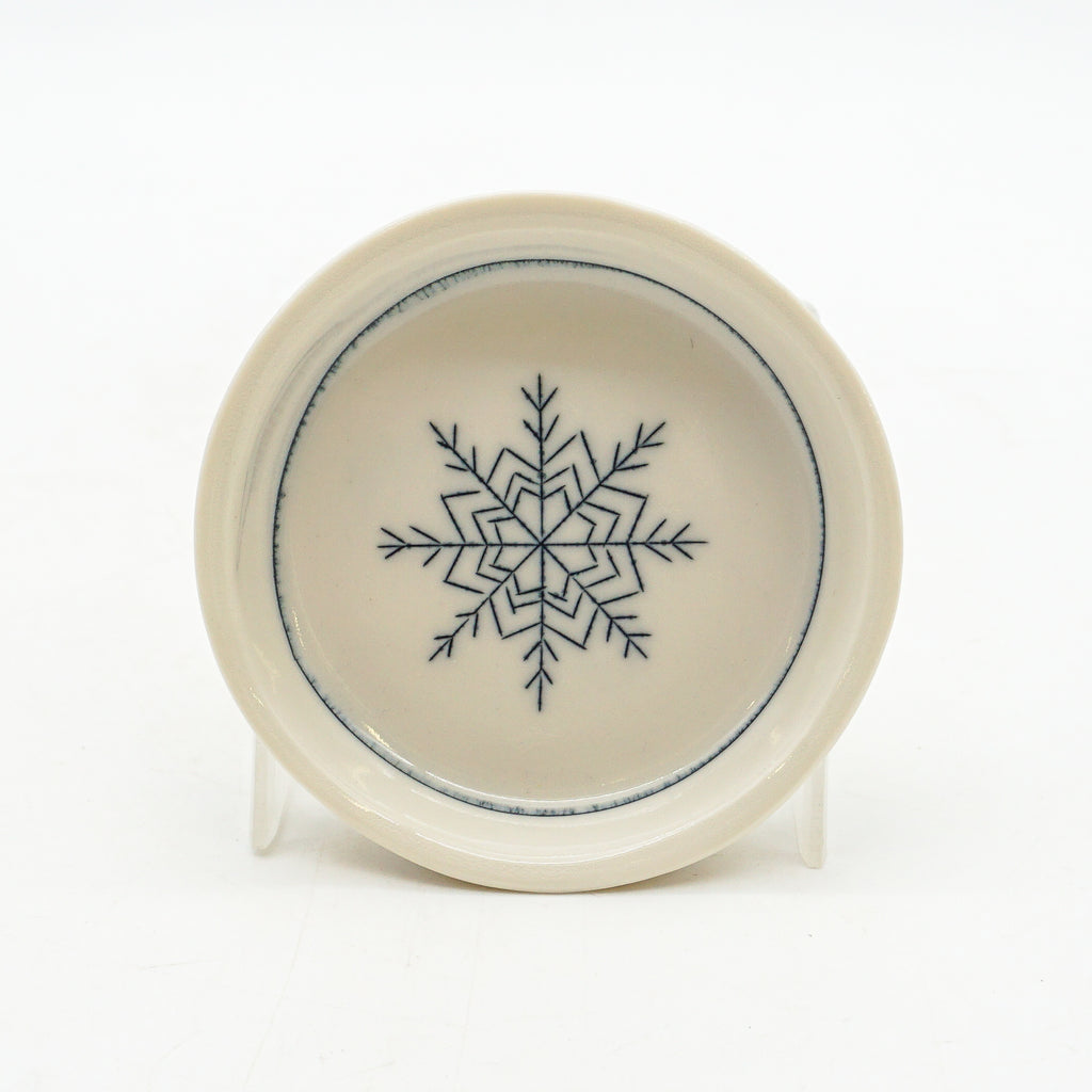 Tiny Round (Snowflake)