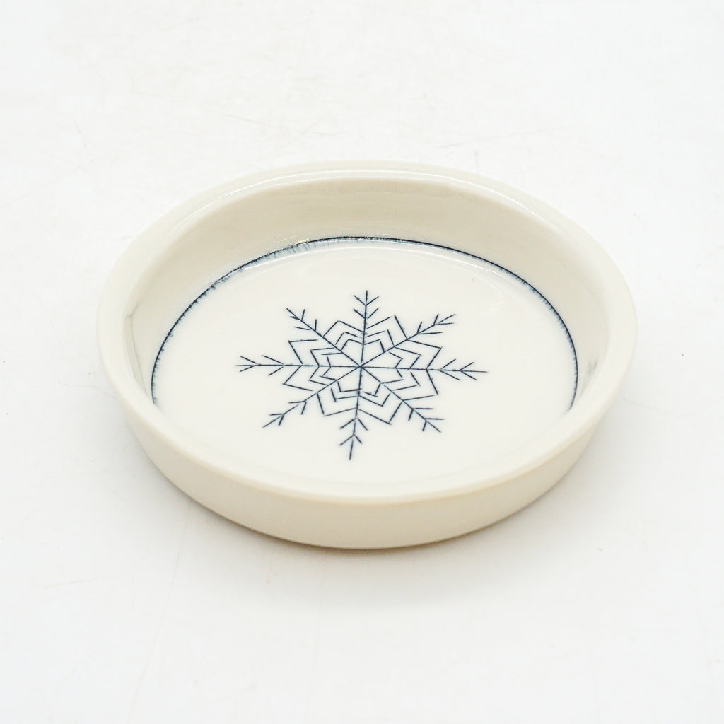 Tiny Round (Snowflake)
