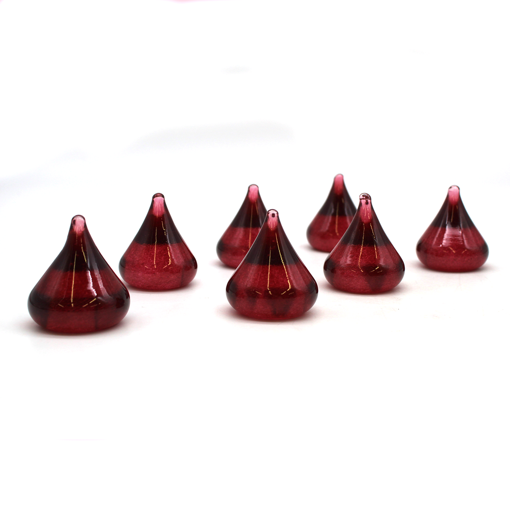 Glass Kiss Ring Holder