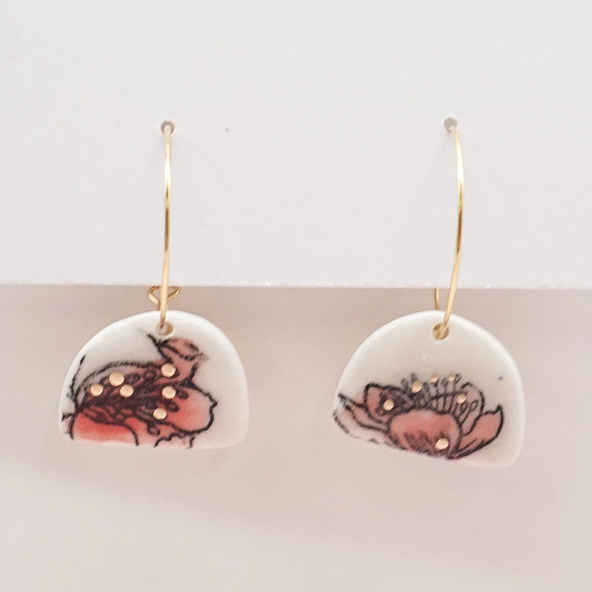 Medium Hoop Earrings5