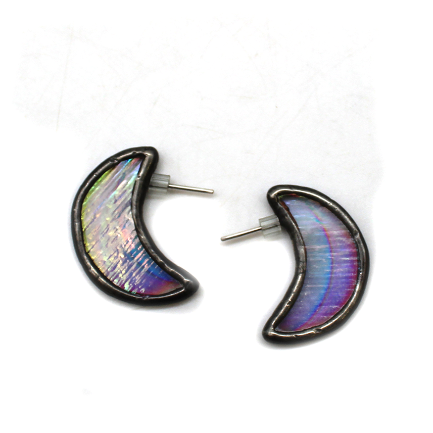 Crescent Stud