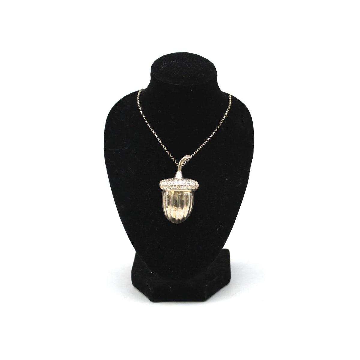 Acorn Pendant w/ chain