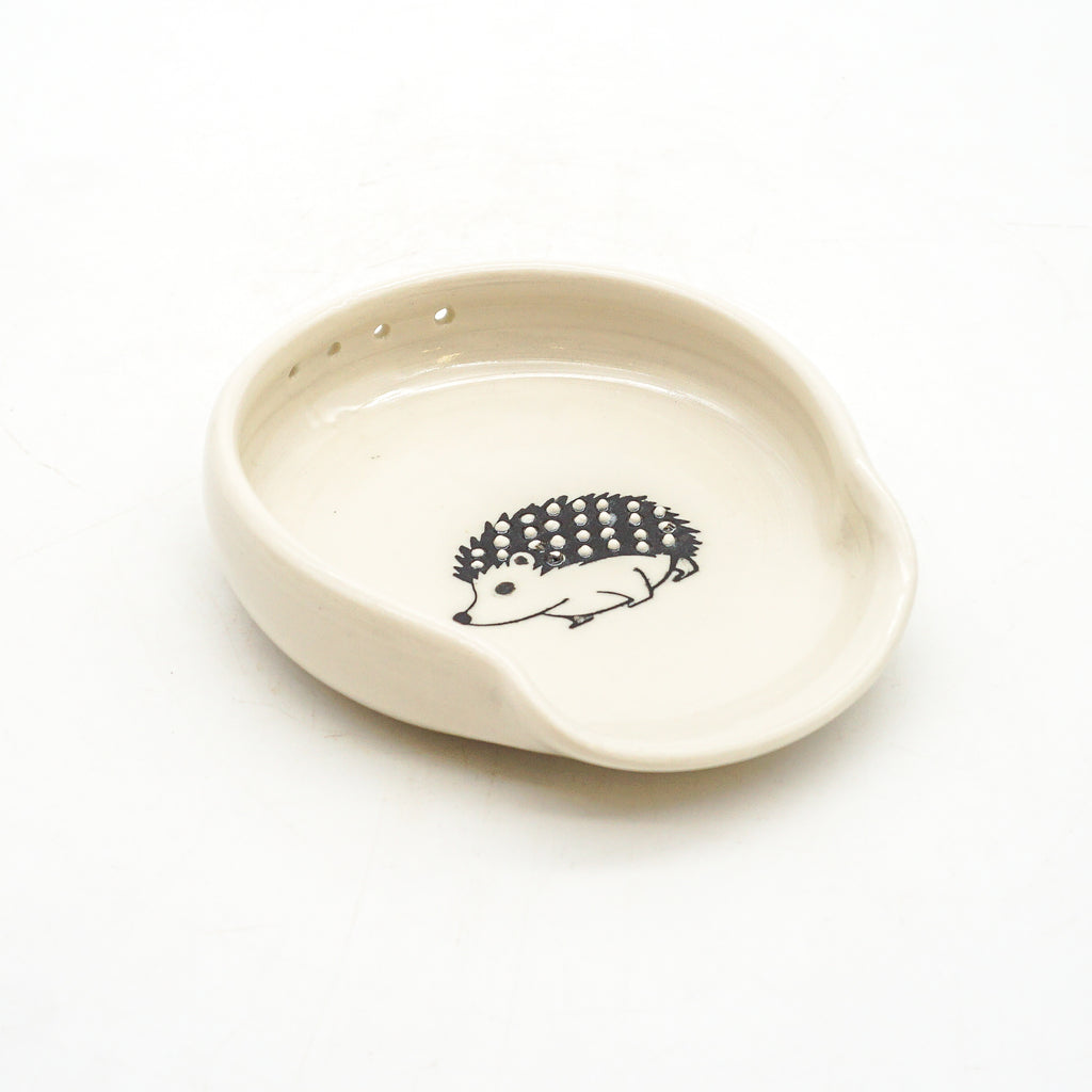 Hedgehog Garlic Grater, spoon rest, herb stripper (3 in 1)