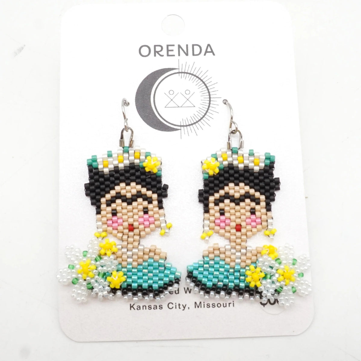 Frida Earrings - White Daisy