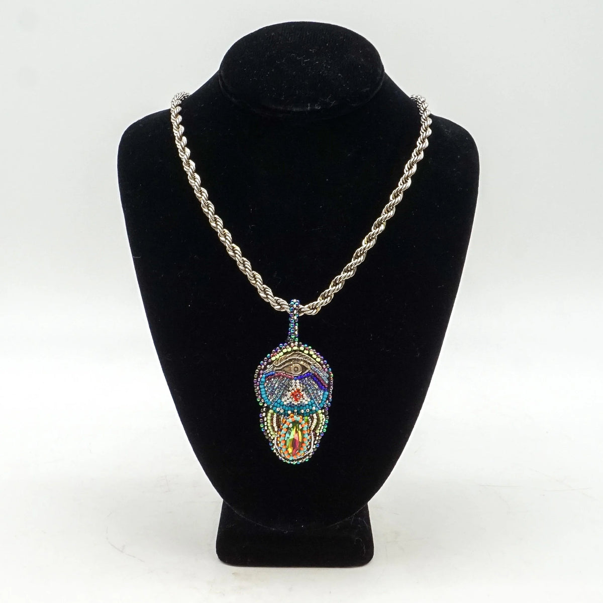 Jewell Pendant Necklace