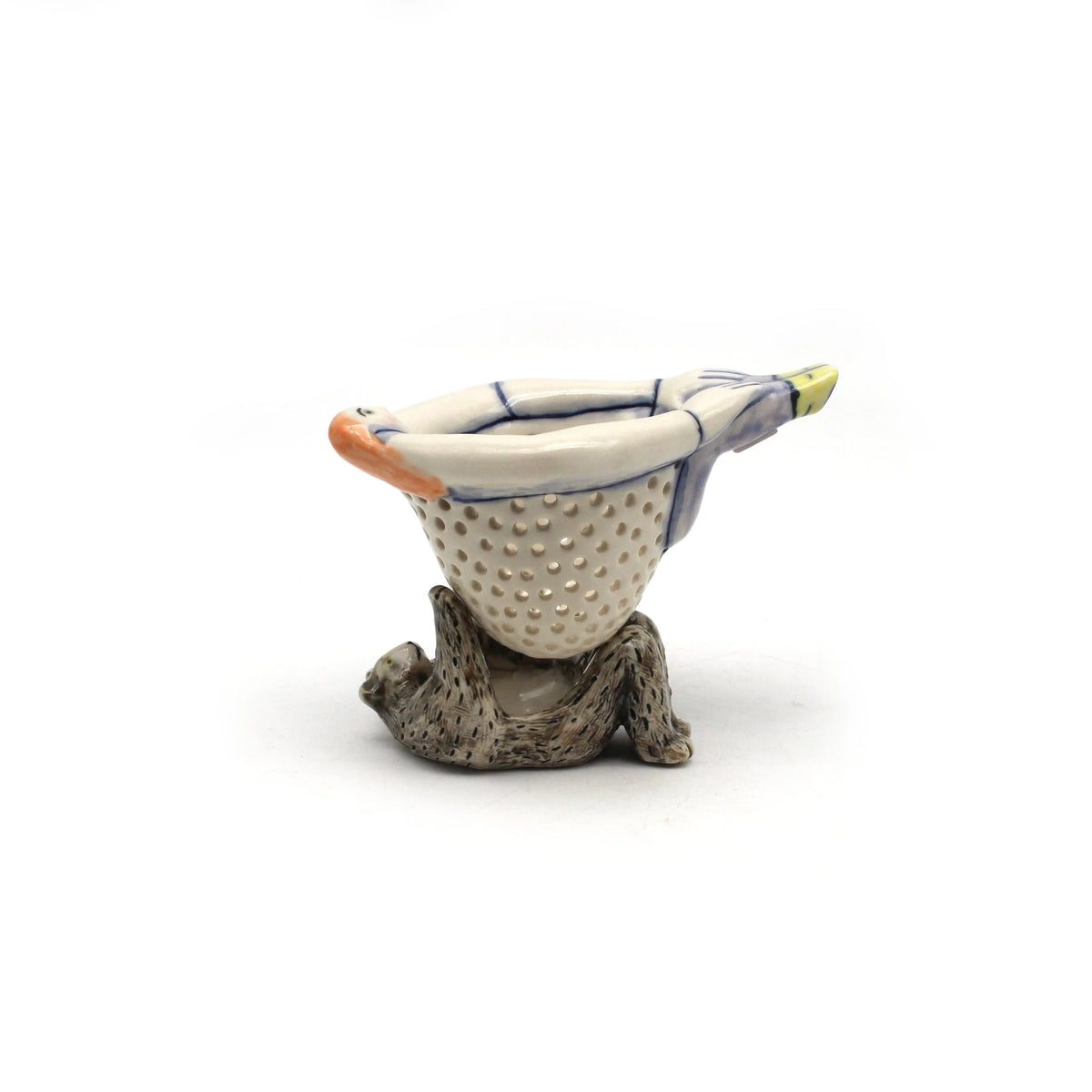 Acrobatic Tea Strainer