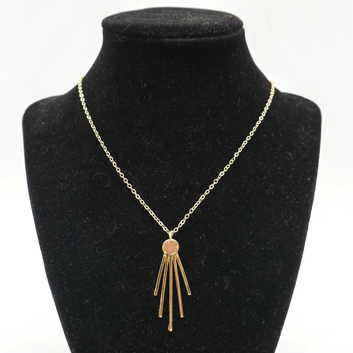 Fringed Pendant Necklace - Pink