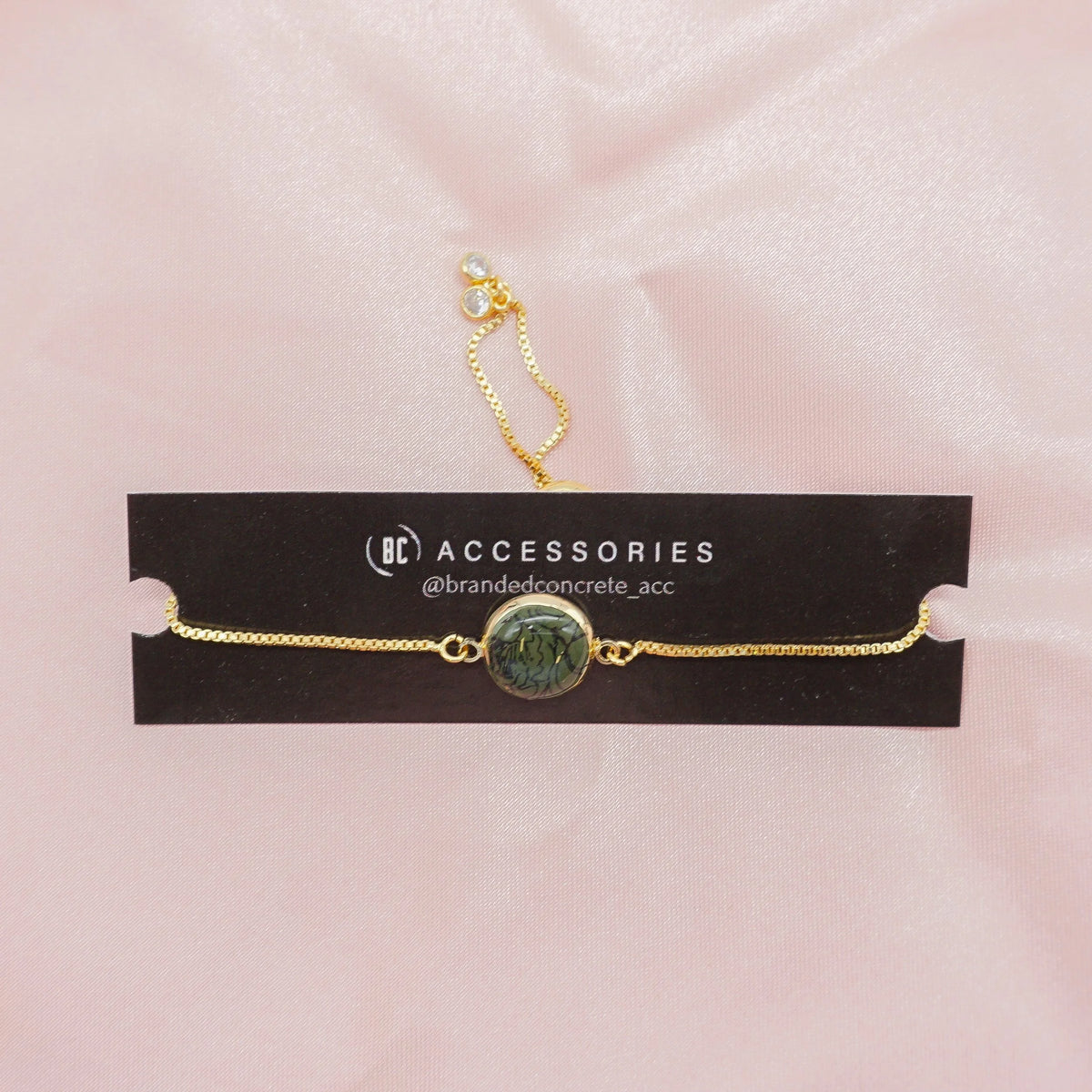 Bracelet