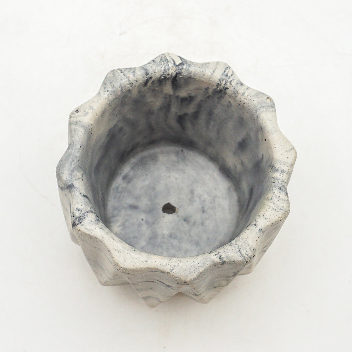 Devi Pot - Grey