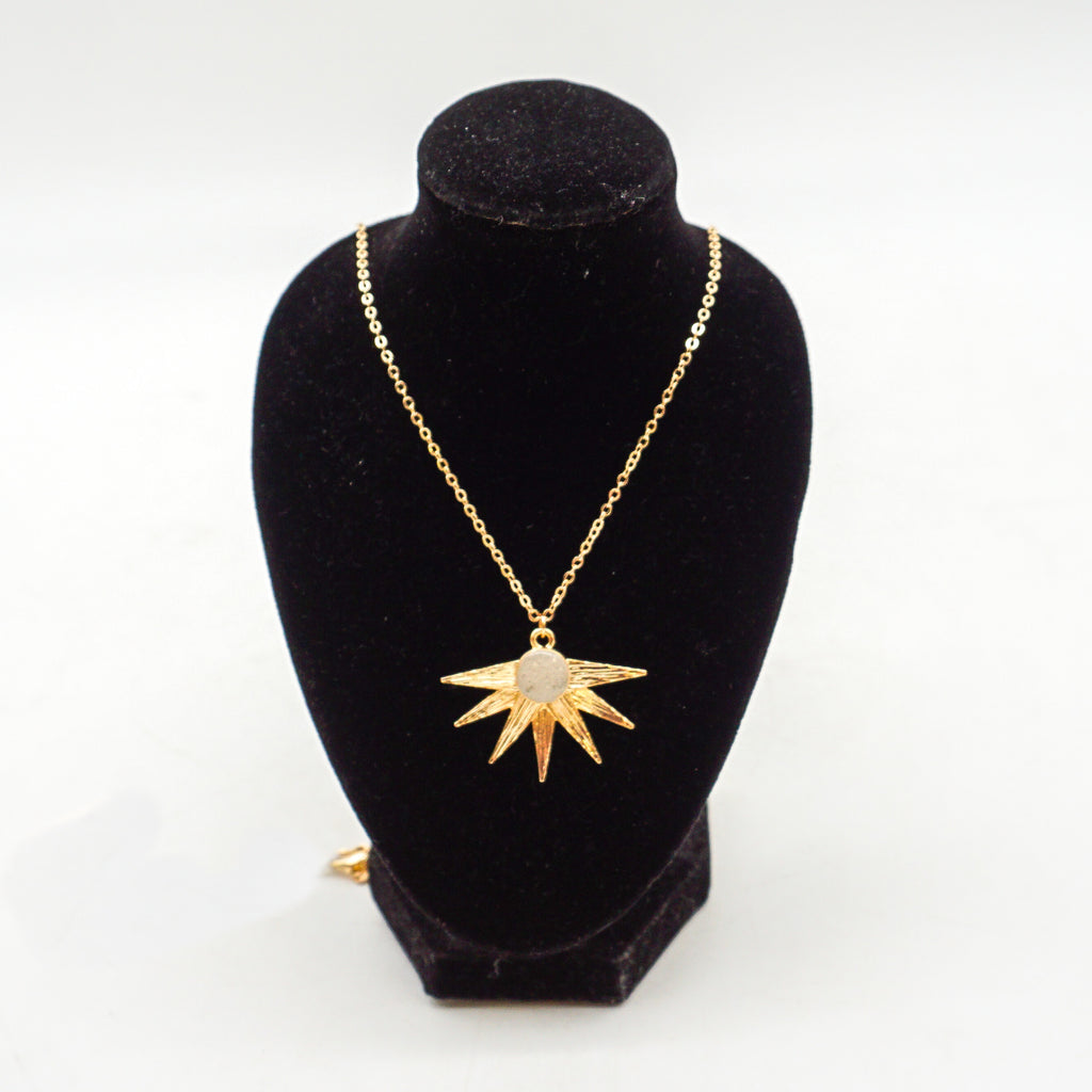 Sun Raze Necklace - Natural