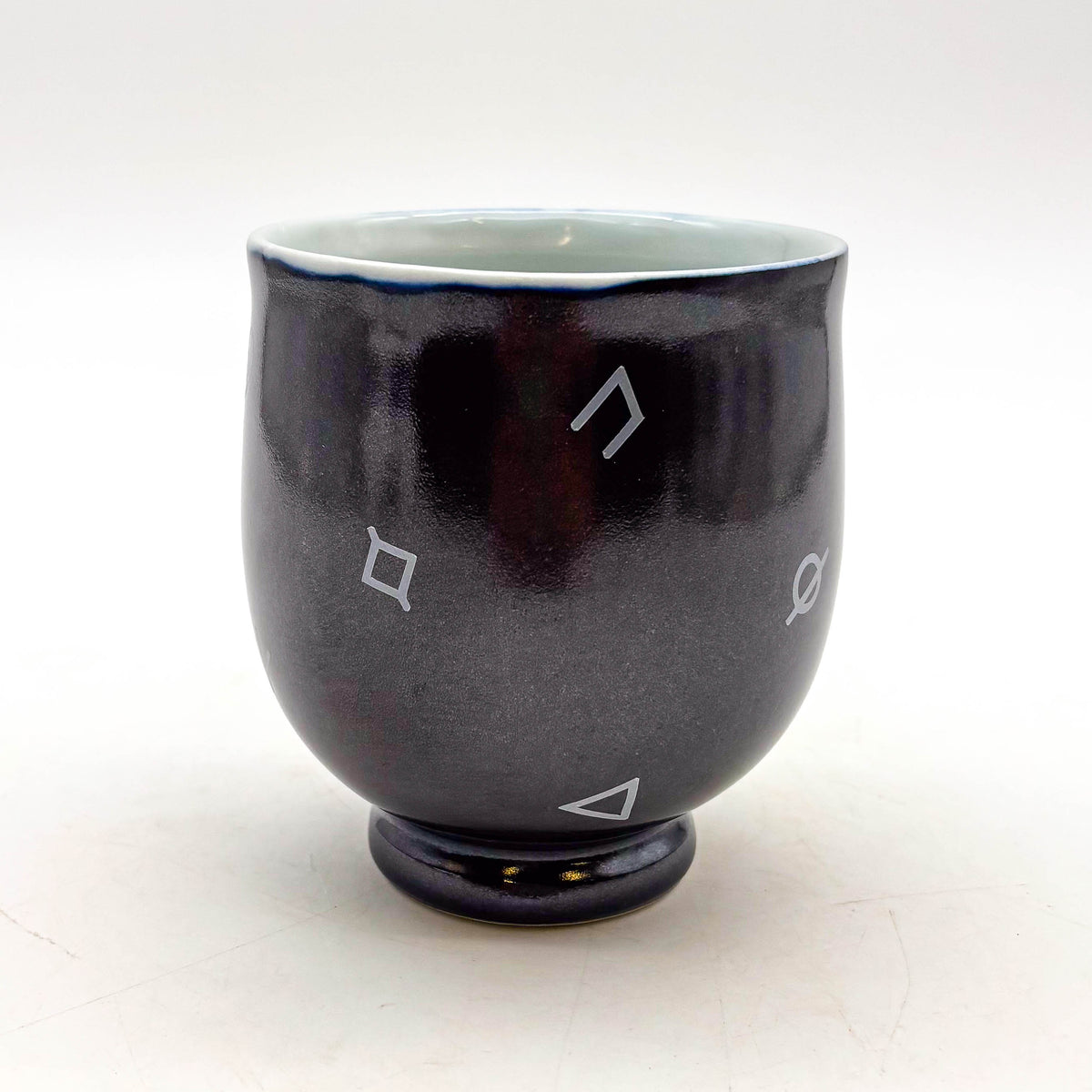 Paul Donnelly Tea Bowl 1